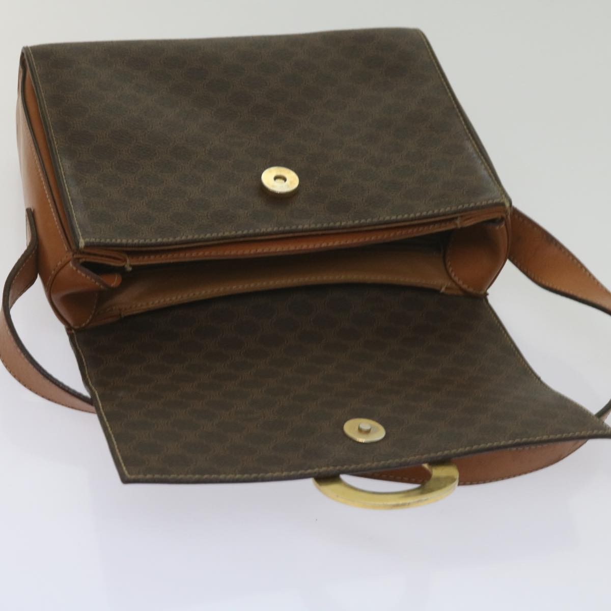 Celine Vintage Macadam Circle Logo Canvas And Leather Brown Canvas Shoulder Bag Bag (Pre-Owned)