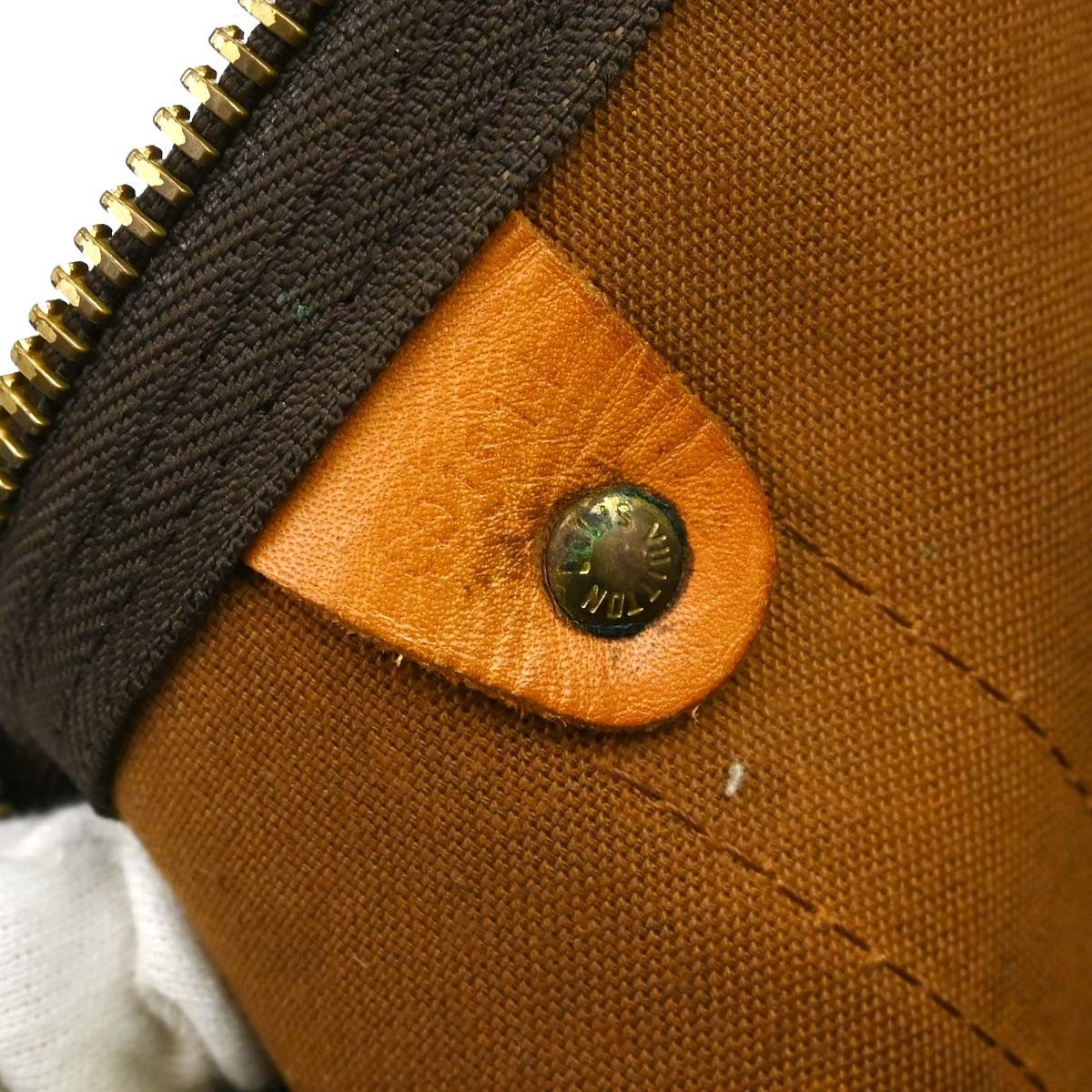 Louis Vuitton Keepall Monogram Canvas Brown Canvas Travel Bag Bag (Pre-Owned)