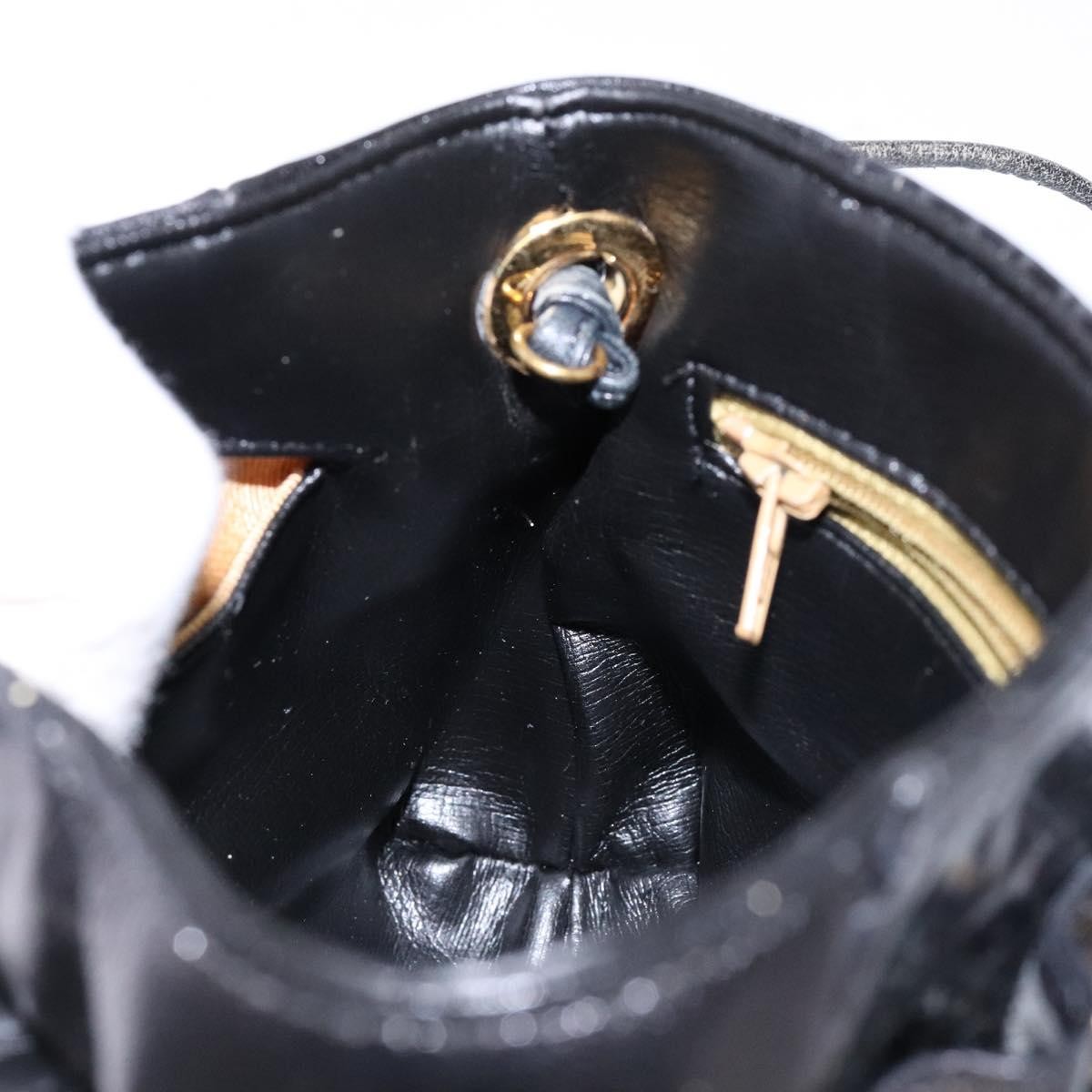 Givenchy Vintage 4G Leather Black Leather Shoulder Bag Bag (Pre-Owned)