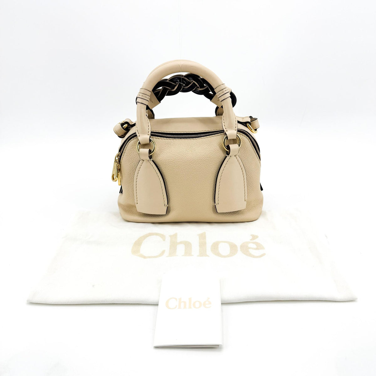 Chloe Daria Leather Black Leather Handbag (Pre-Owned)