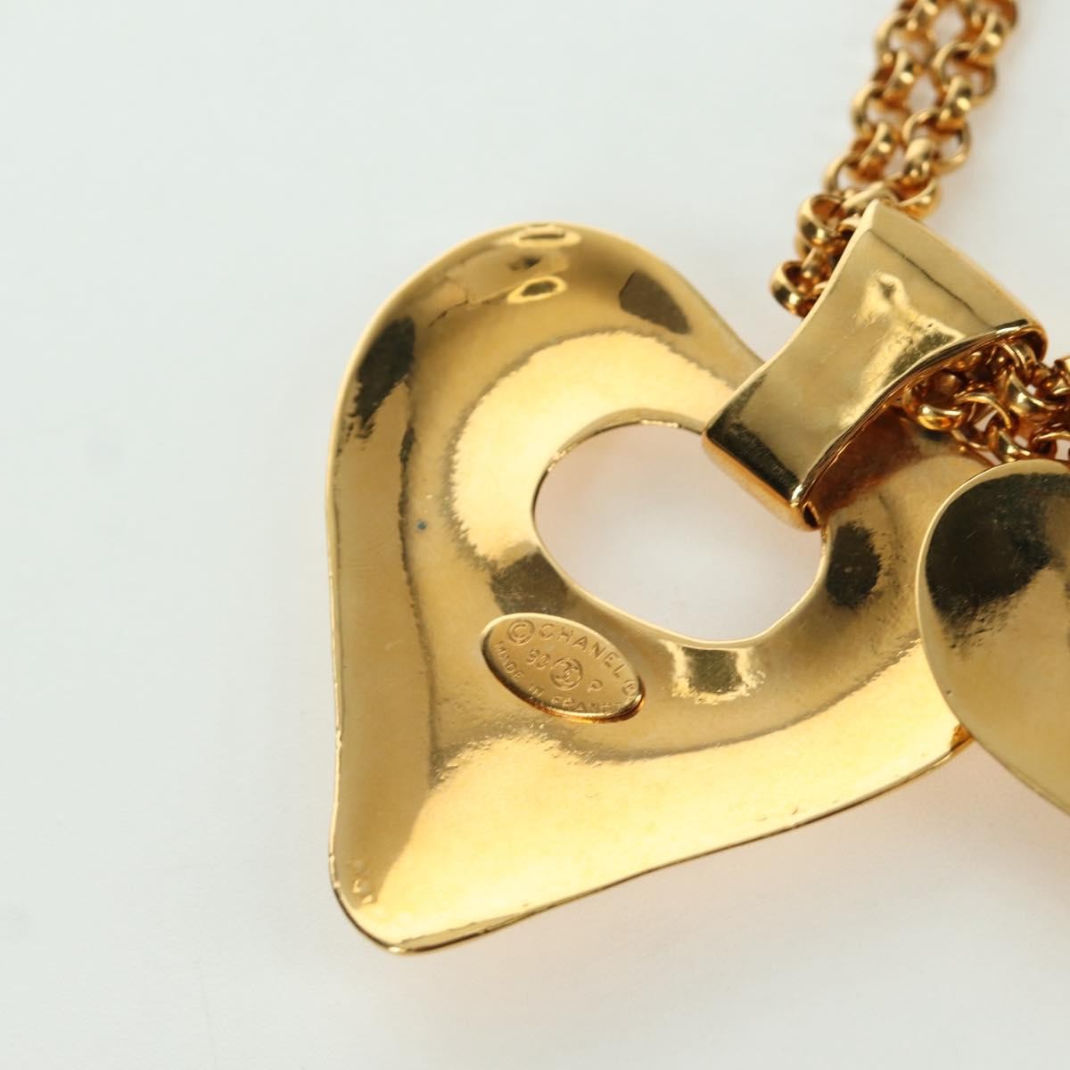 Chanel Vintage Cc Heart Pendant Long Metal Gold Metal Necklace Jewelry (Pre-Owned)