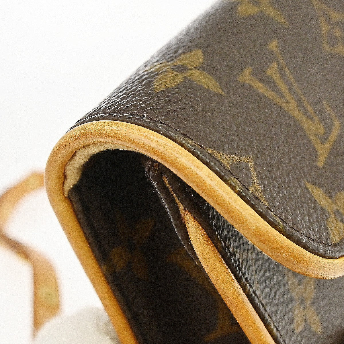 Louis Vuitton Florentine Waist Monogram Canvas Brown Canvas Handbag (Pre-Owned)