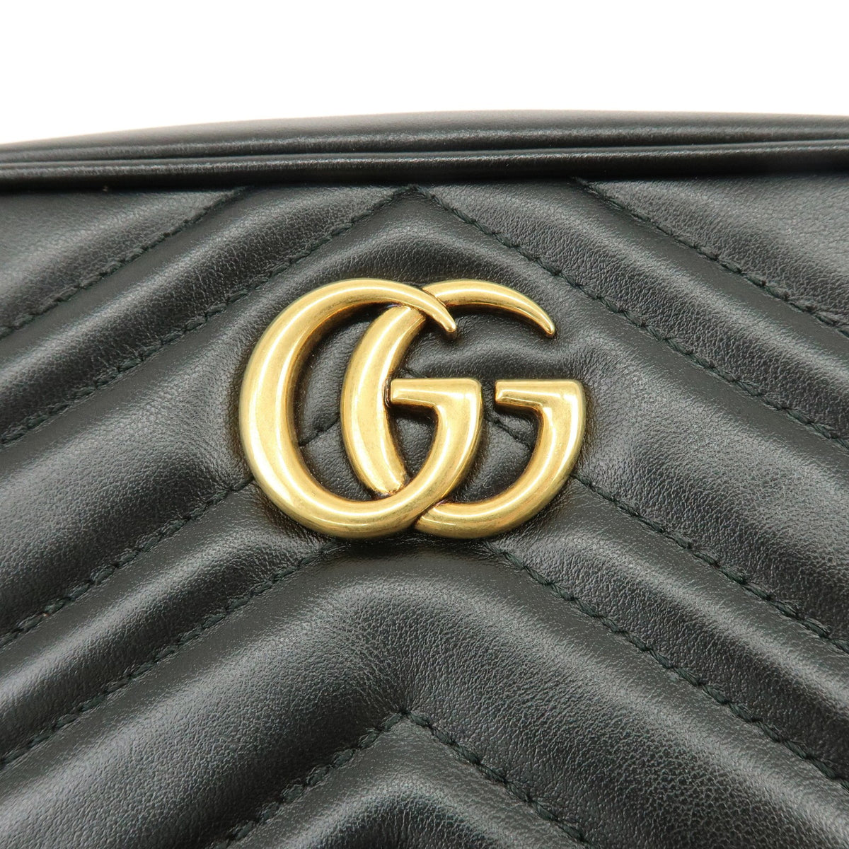 Gucci Gg Marmont Matelasse Leather Black Leather Shoulder Bag Bag (Pre-Owned)