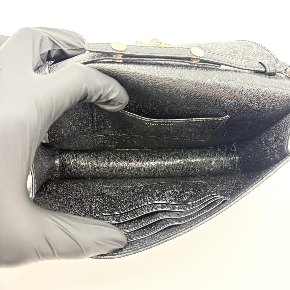 Miu Miu Crystal And Pearl Chain Clutch Embellished Leather Black Leather Clutche & Pouche Bag (Pre-Owned)