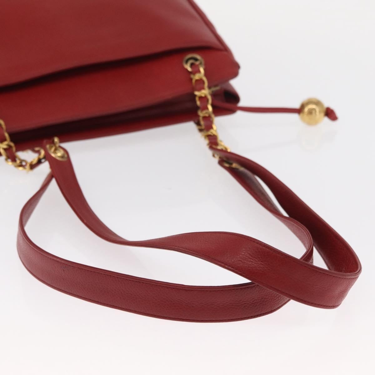 Chanel Vintage Metal Cc Caviar Red Leather Shoulder Bag Bag (Pre-Owned)