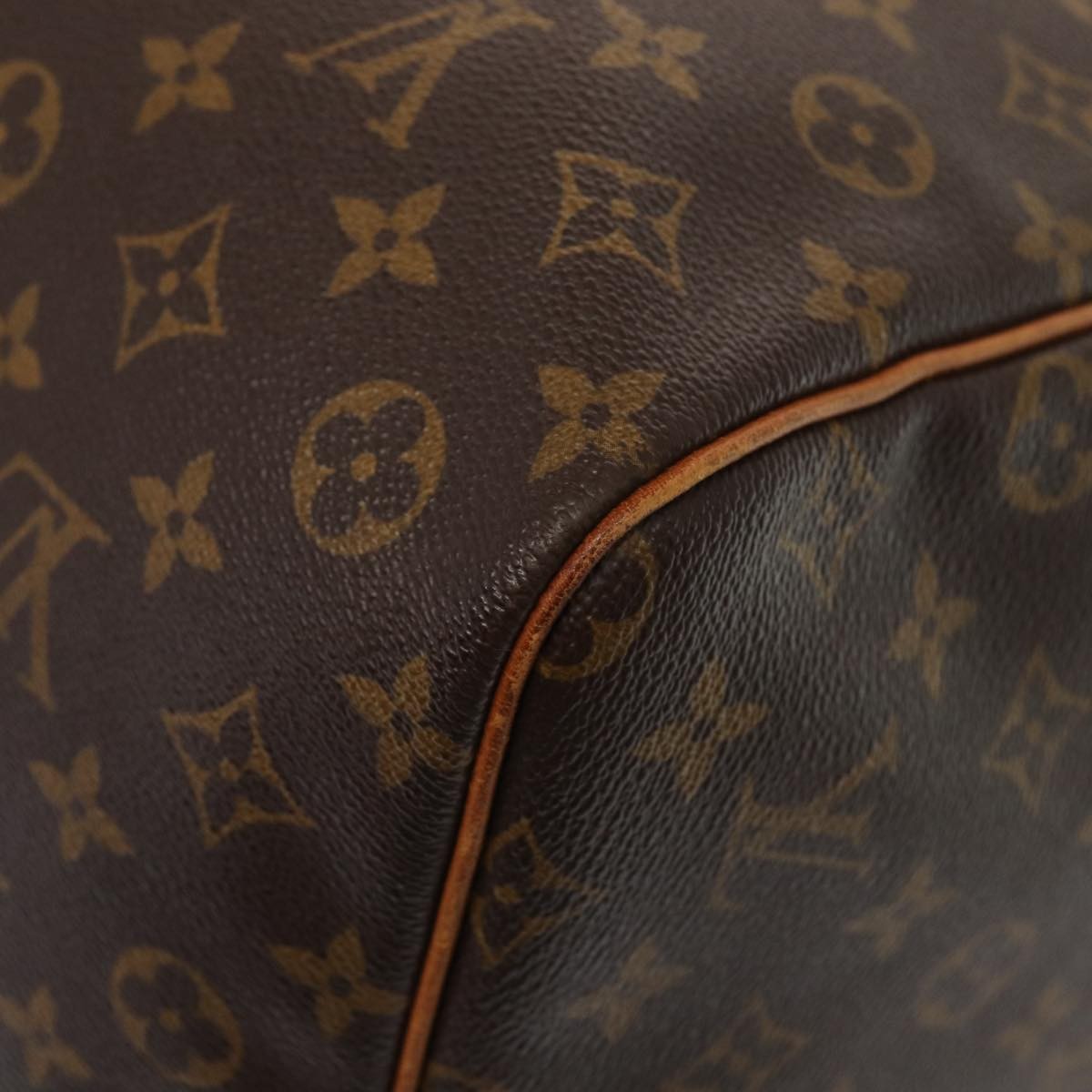 Louis Vuitton Keepall Monogram Canvas Brown Canvas Travel Bag Bag (Pre-Owned)
