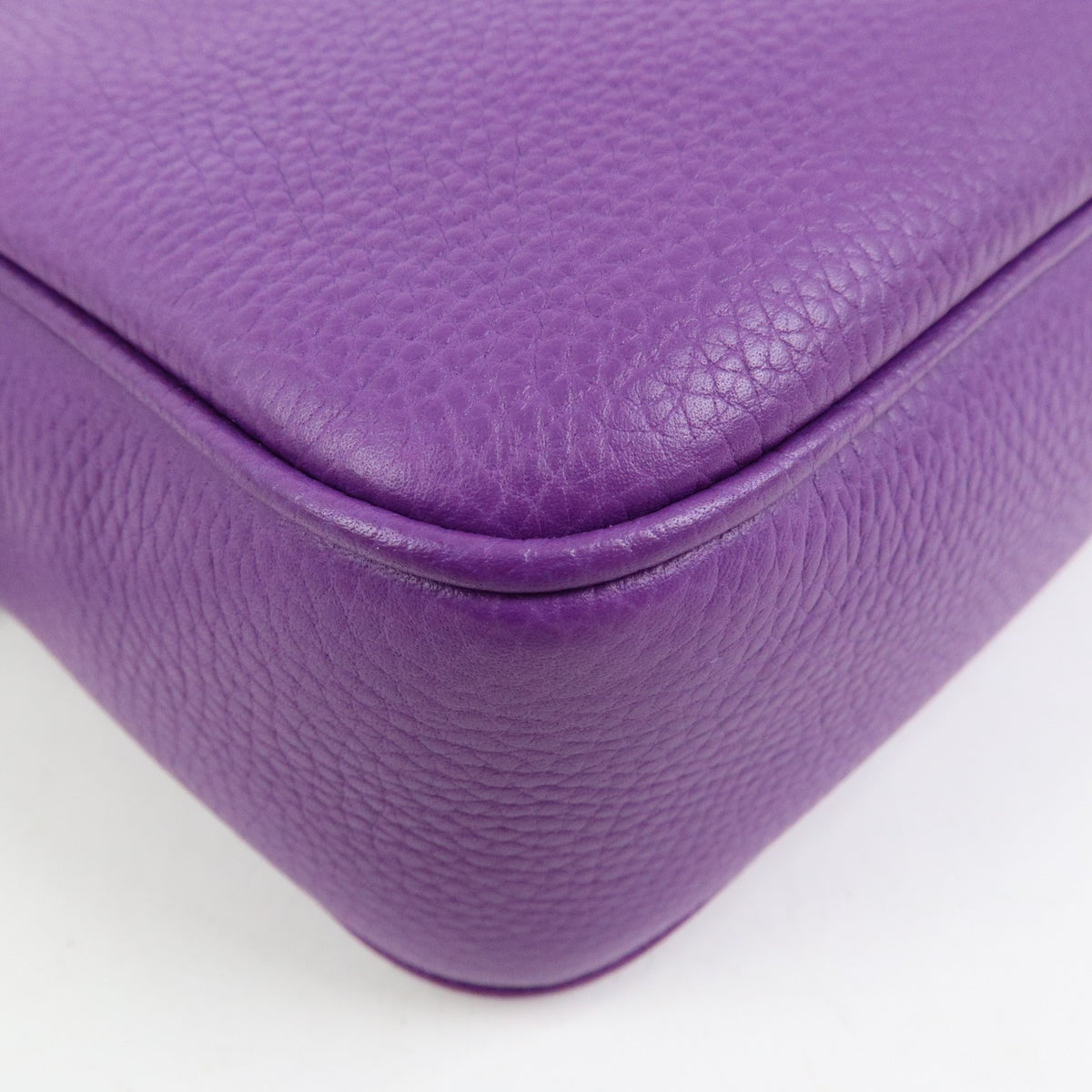 Gucci Soho Disco Leather Purple Leather Crossbody Bag Bag (Pre-Owned)