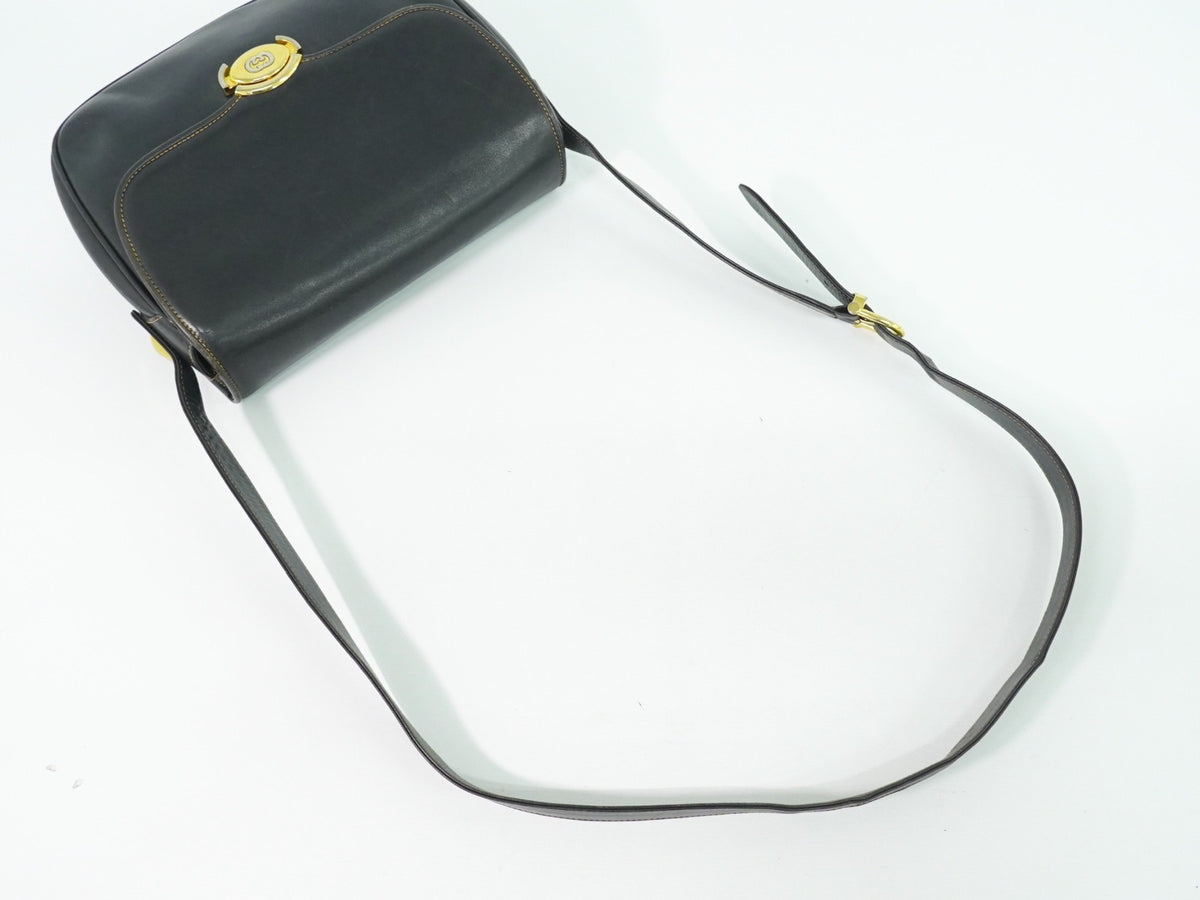 Gucci Vintage Leather Navy Leather Shoulder Bag Bag (Pre-Owned)