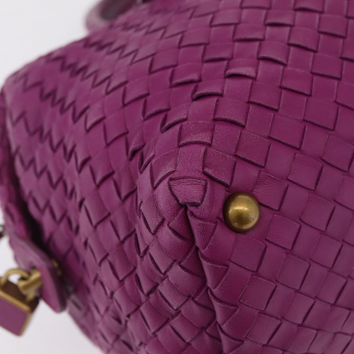 Bottega Veneta New Boston Intrecciato Nappa Purple Leather Handbag (Pre-Owned)