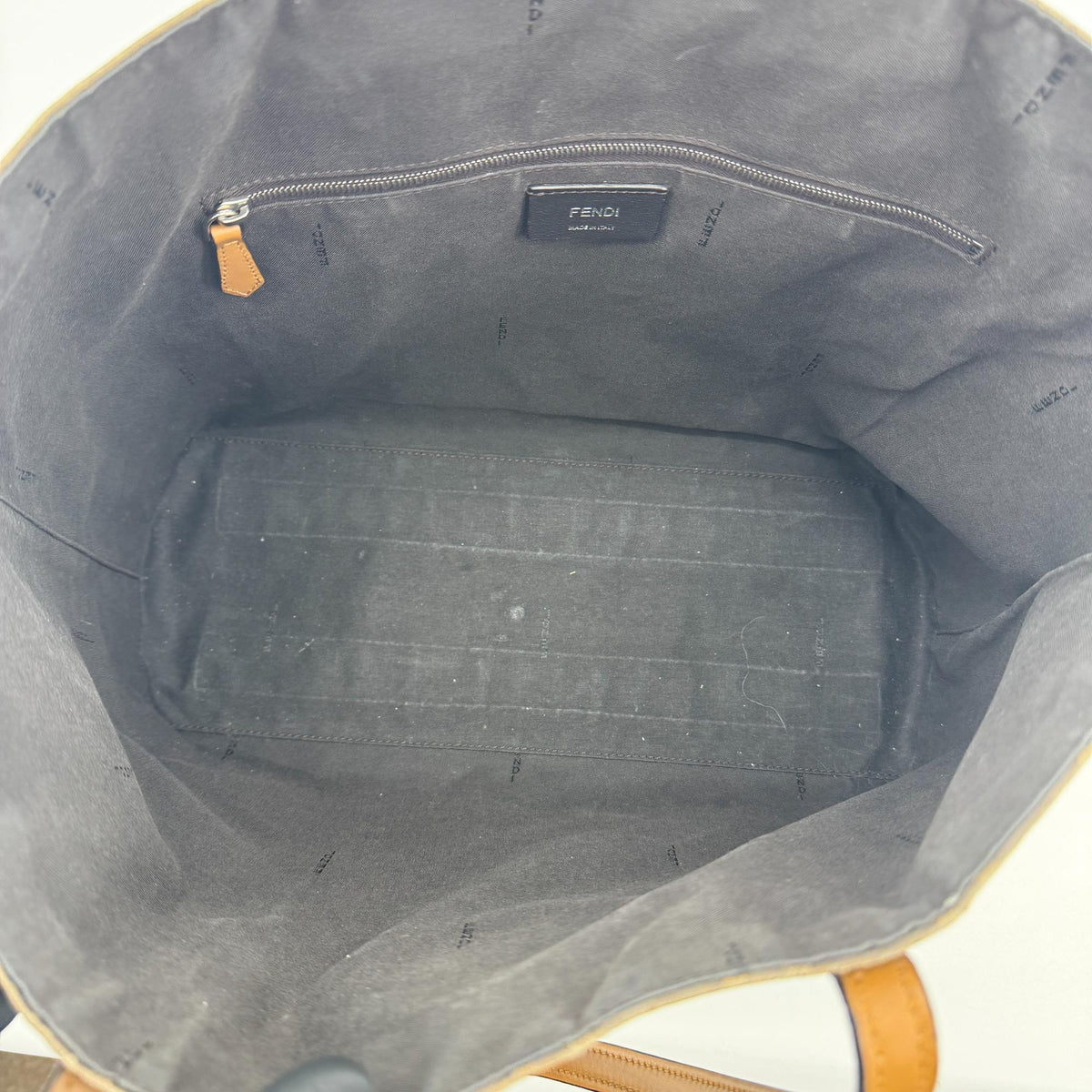 Fendi Ff Logo Stamp Shopping Zucca Coated Canvas Brown Canvas Tote Bag Bag (Pre-Owned)