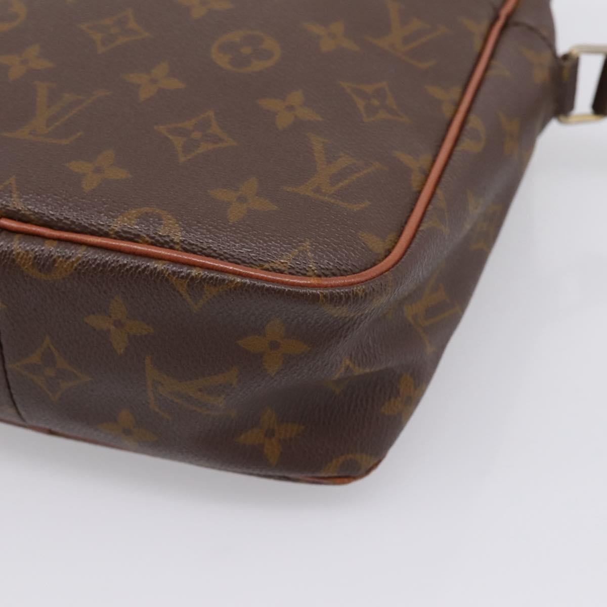 Louis Vuitton Marceau Messenger Monogram Canvas Brown Canvas Shoulder Bag Bag (Pre-Owned)