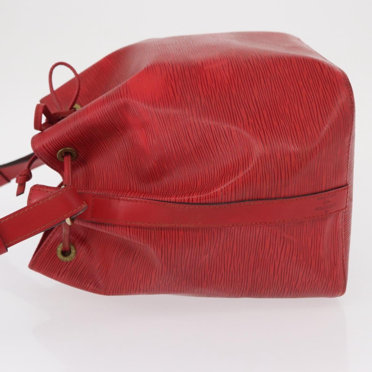Louis Vuitton Petit Noe Epi Leather Red Leather Shoulder Bag Bag (Pre-Owned)