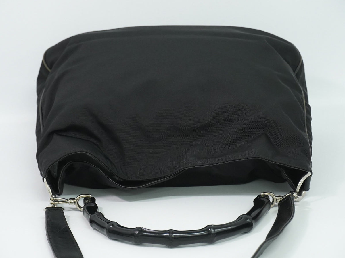 Gucci Vintage Bamboo Hobo Nylon Black Nylon Shoulder Bag Bag (Pre-Owned)