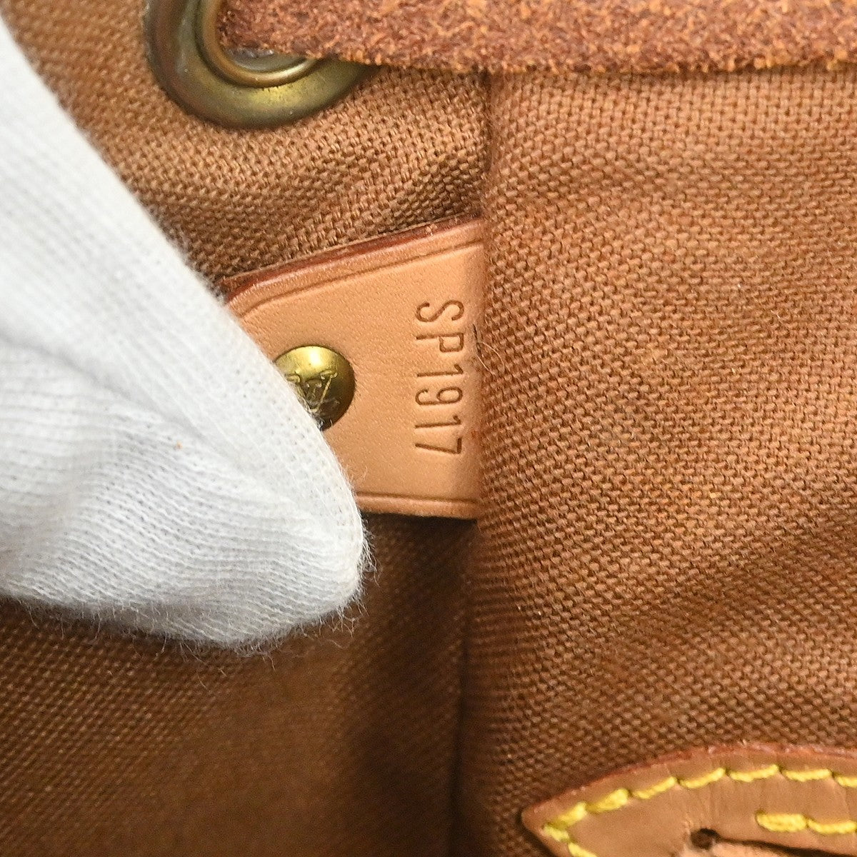 Louis Vuitton Vintage Montsouris Monogram Canvas Brown Canvas Backpack Bag (Pre-Owned)