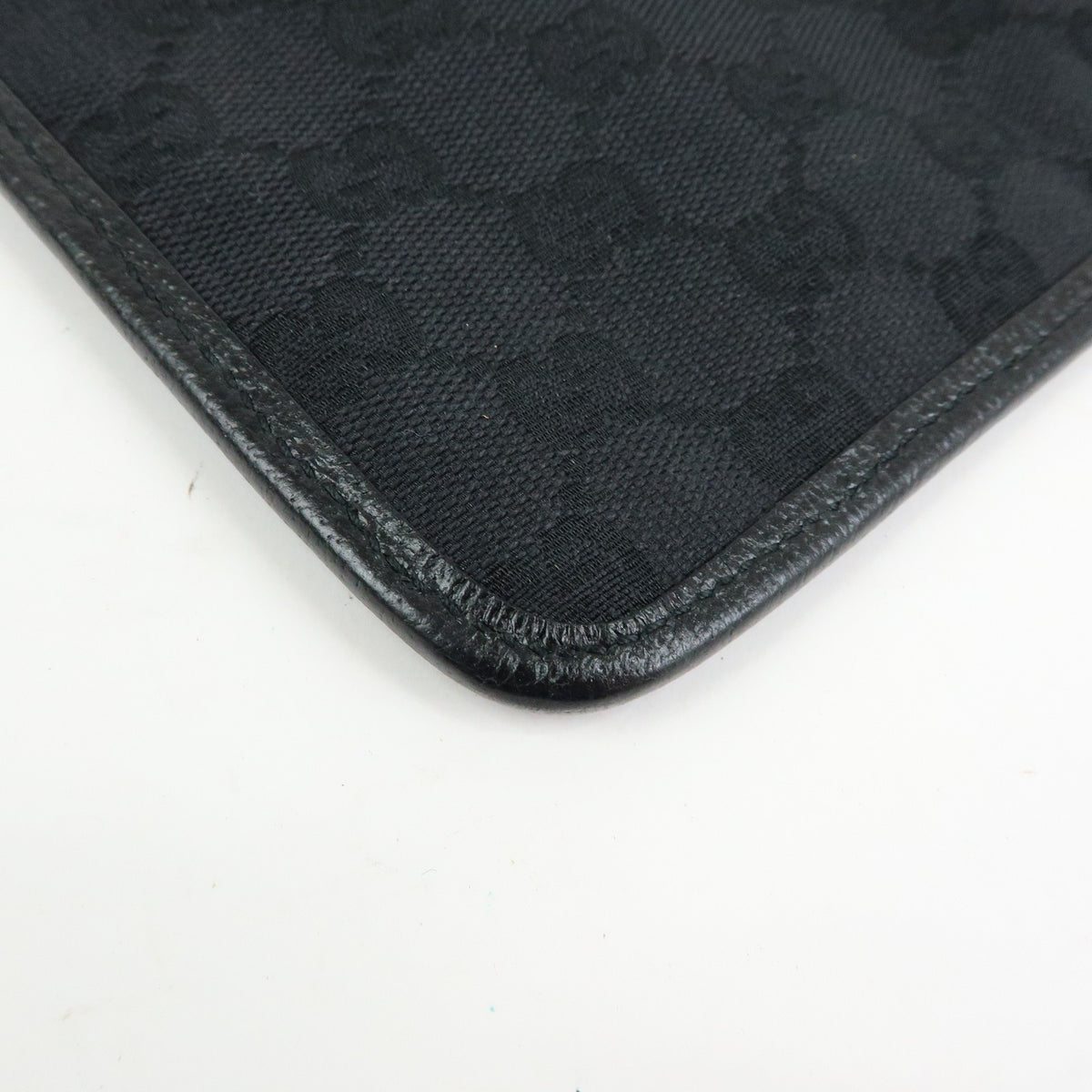 Gucci Shoulder Canvas Black Canvas Shoulder Bag Bag (Pre-Owned)