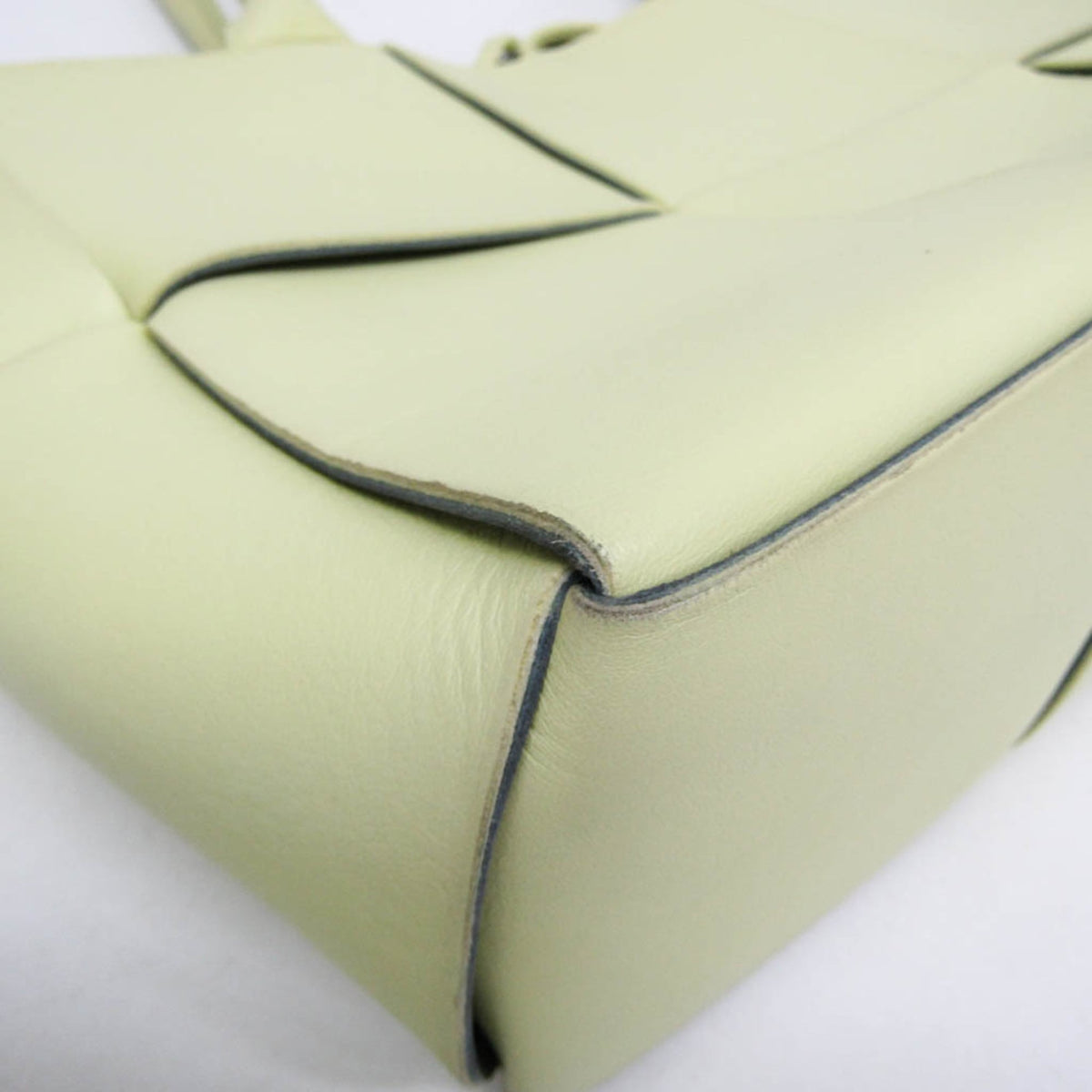 Bottega Veneta Arco Maxi Intrecciato Leather Green Leather Tote Bag Bag (Pre-Owned)