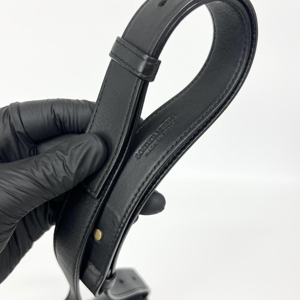 Bottega Veneta Cassette Belt Maxi Intrecciato Leather Black Leather Clutche & Pouche Bag (Pre-Owned)