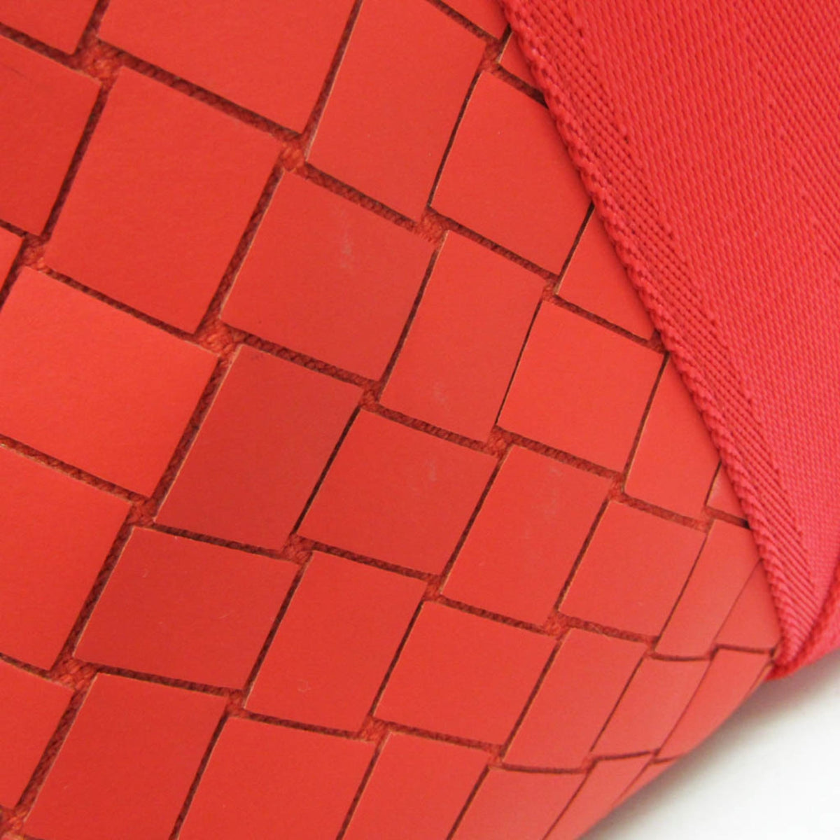 Bottega Veneta Fold-Over Intrecciato Effect Rubber Red Rubber Backpack Bag (Pre-Owned)