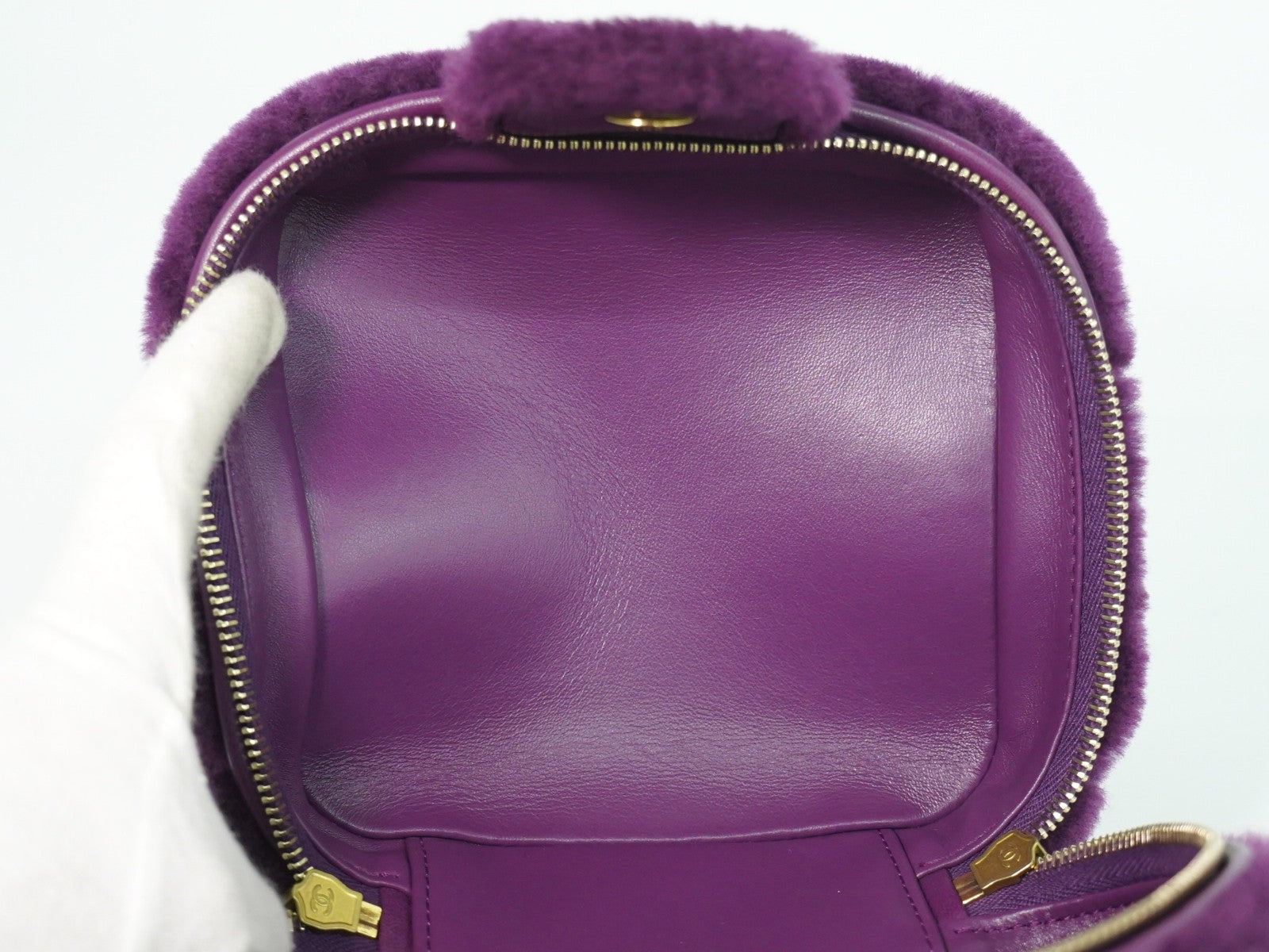 Chanel Coconing Top Handle Vanity Case With Chain Quilted Shearling Purple Faux_Fur Clutche & Pouche Bag (Pre-Owned)