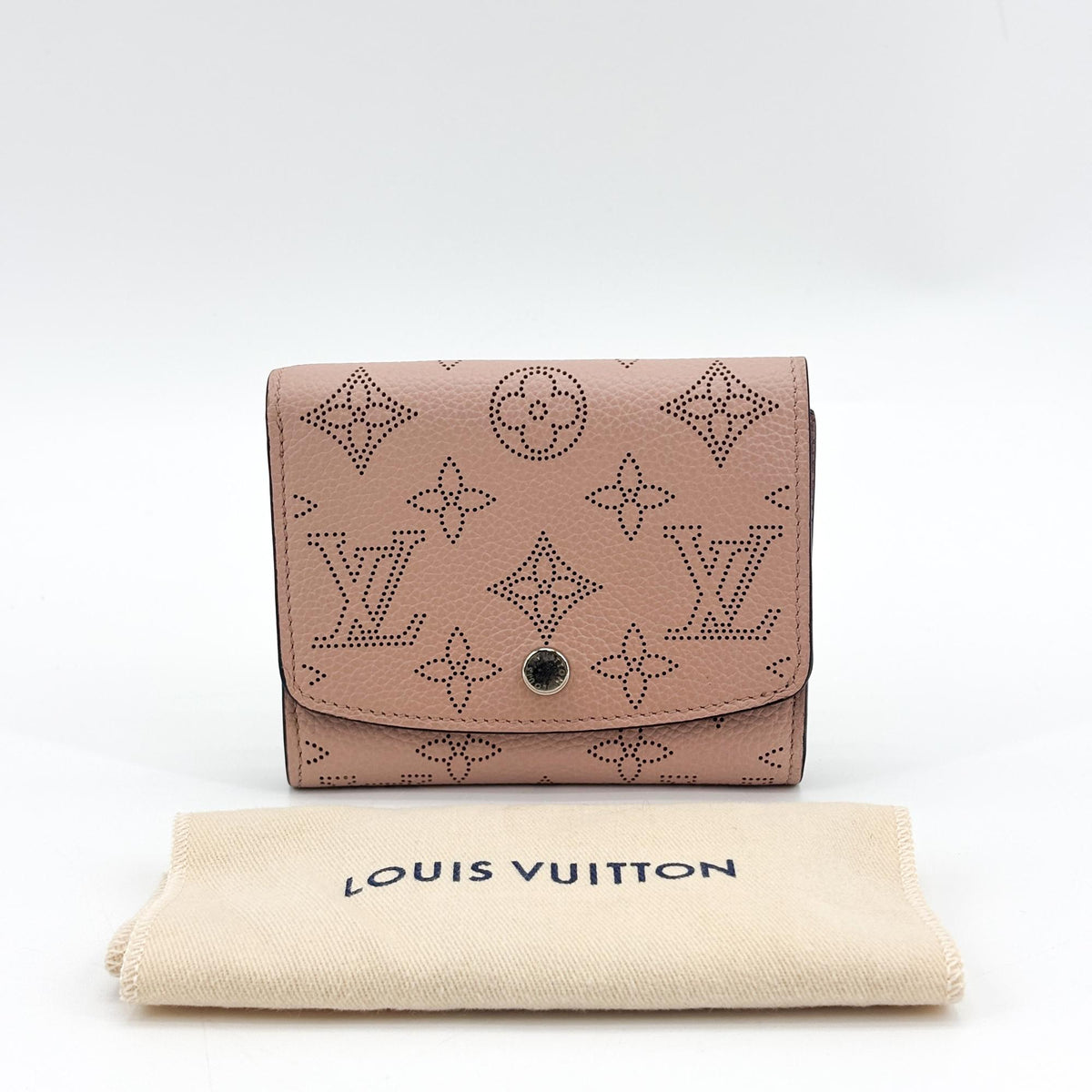 Louis Vuitton Iris Wallet Nm Mahina Leather Pink Calfskin Wallets Accessory (Pre-Owned)
