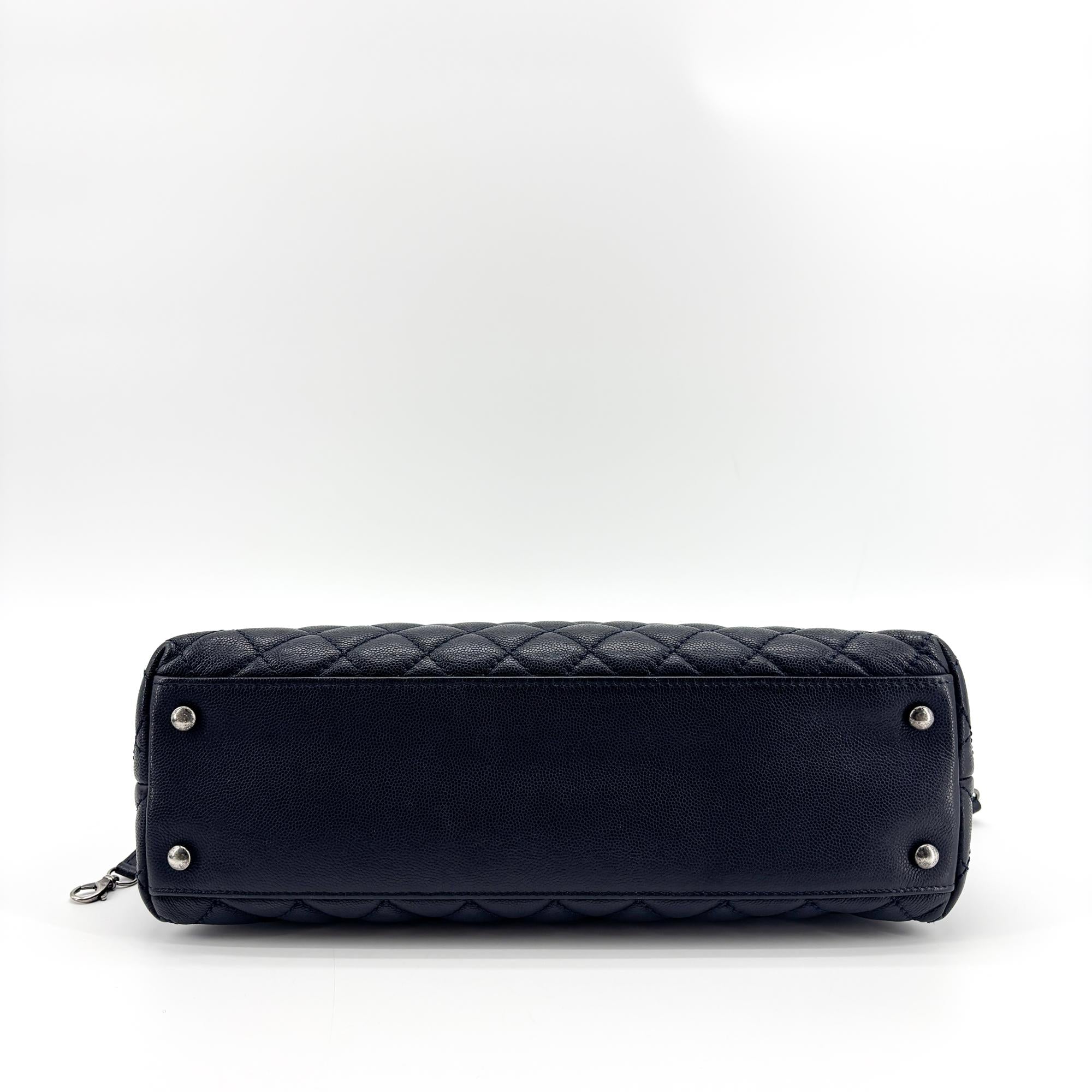 Chanel Coco Top Handle Quilted Caviar With Lizard Navy Leather Handbag (Pre-Owned)
