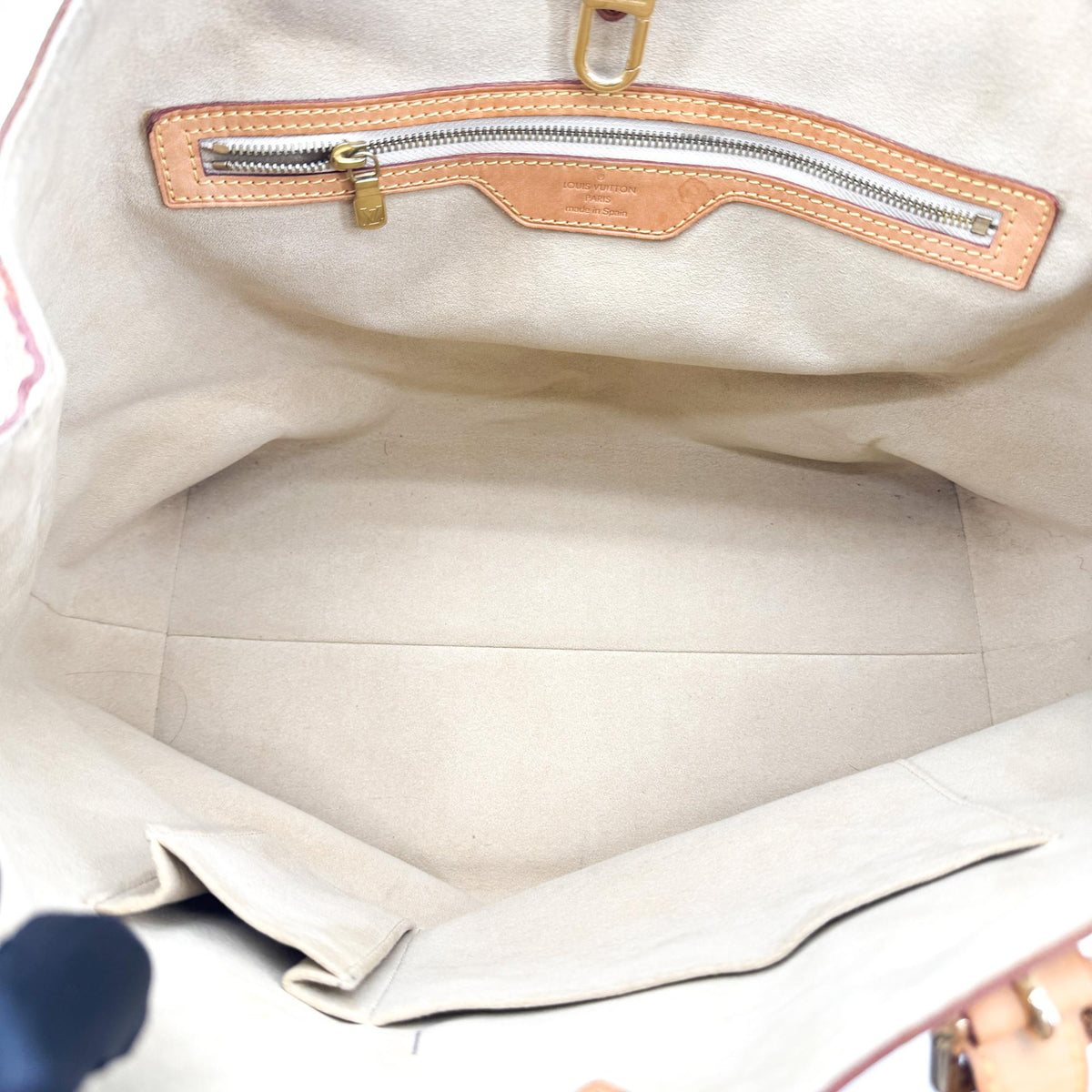 Louis Vuitton Hampstead Damier Ebene White Canvas Tote Bag Bag (Pre-Owned)