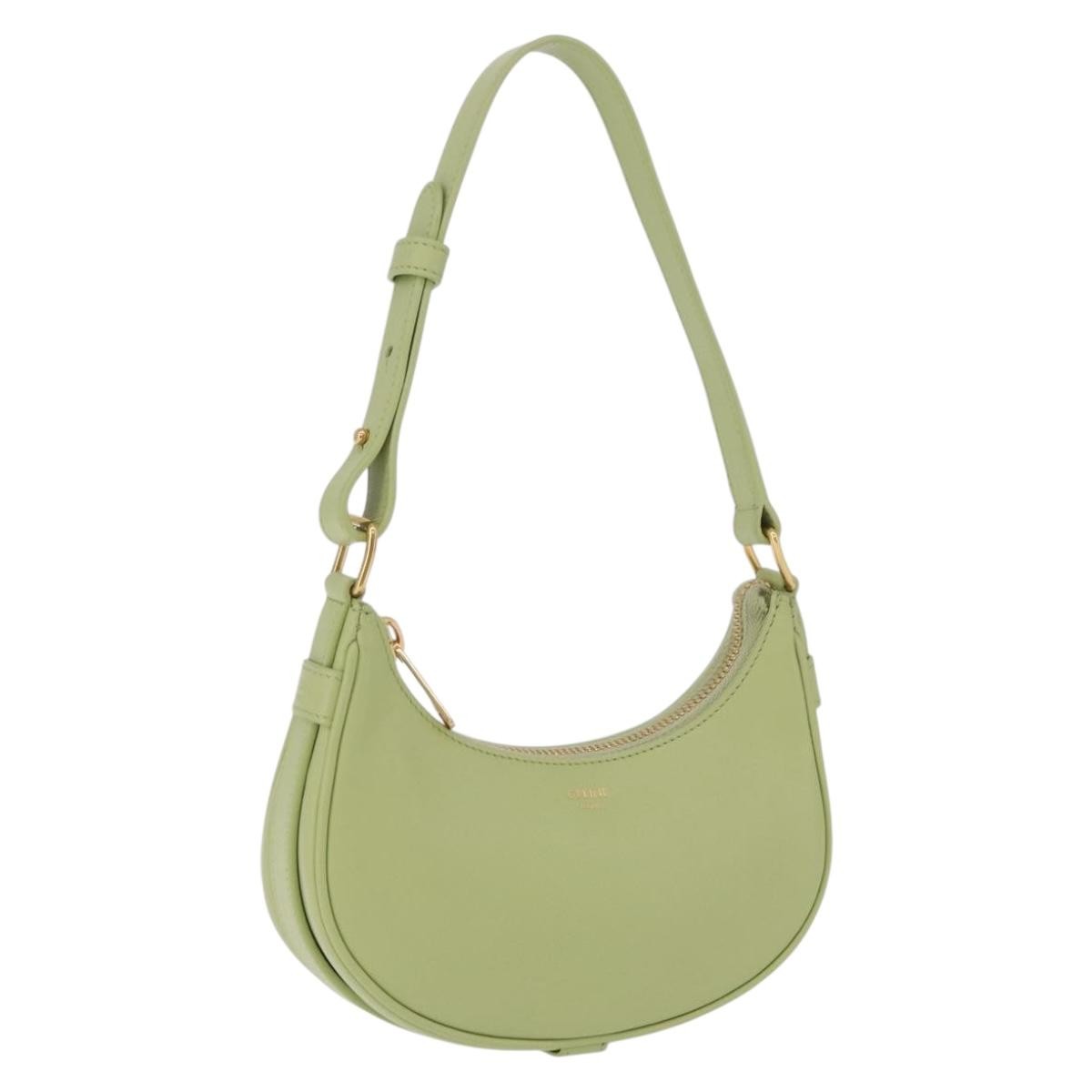 Celine Ava Leather Green Leather Handbag (Pre-Owned)