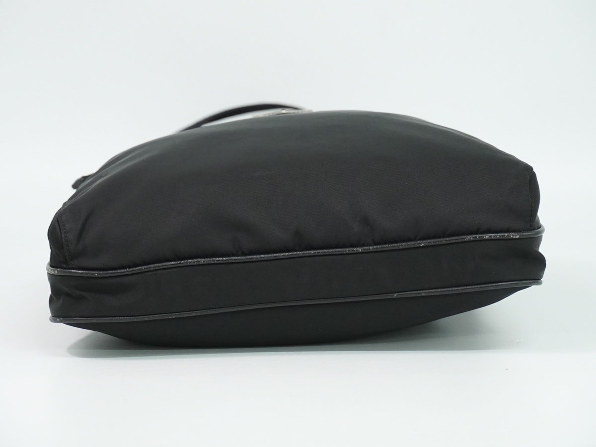 Prada Front Zip Messenger Quilted Tessuto Black Nylon Shoulder Bag Bag (Pre-Owned)