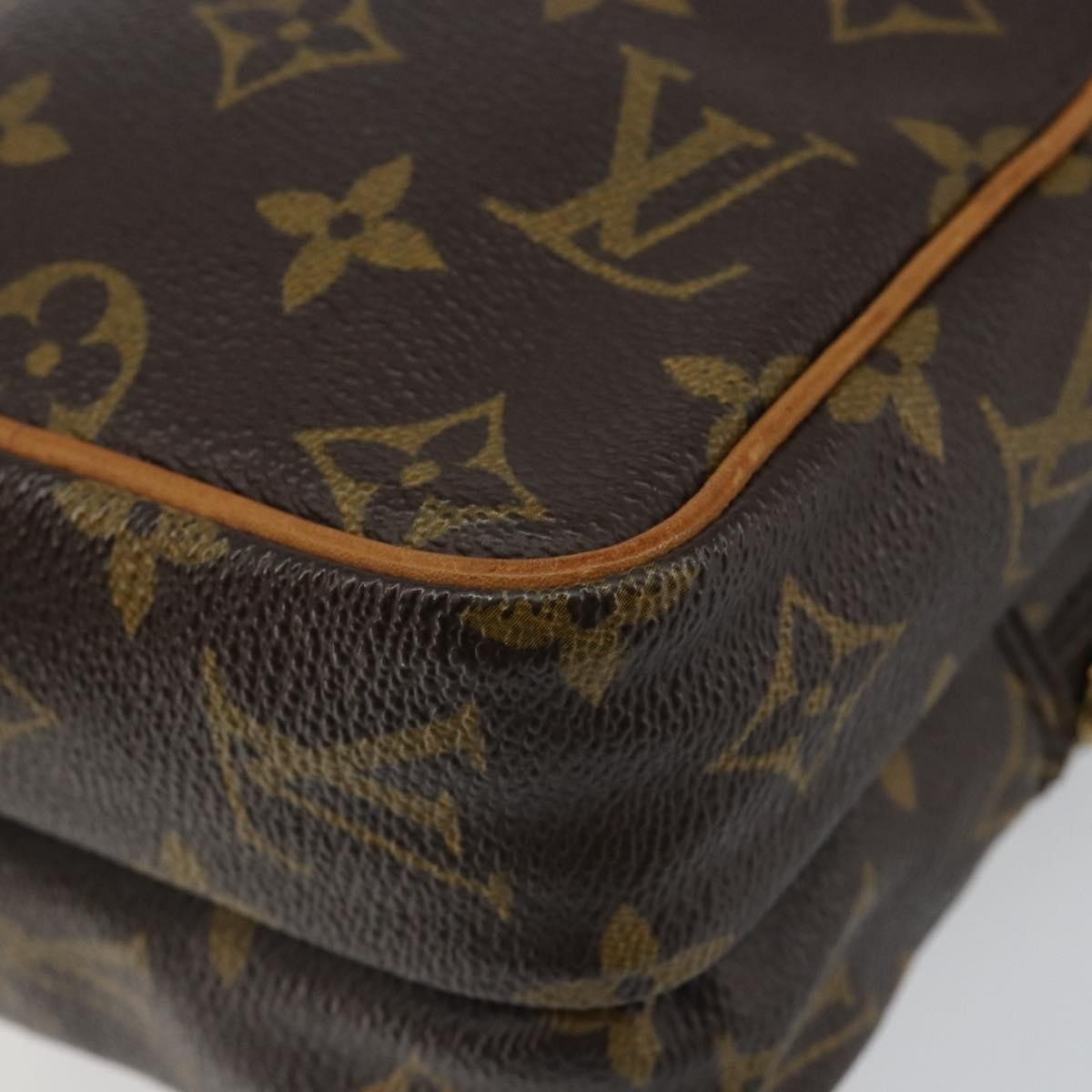 Louis Vuitton Amazone Monogram Canvas Brown Canvas Shoulder Bag Bag (Pre-Owned)