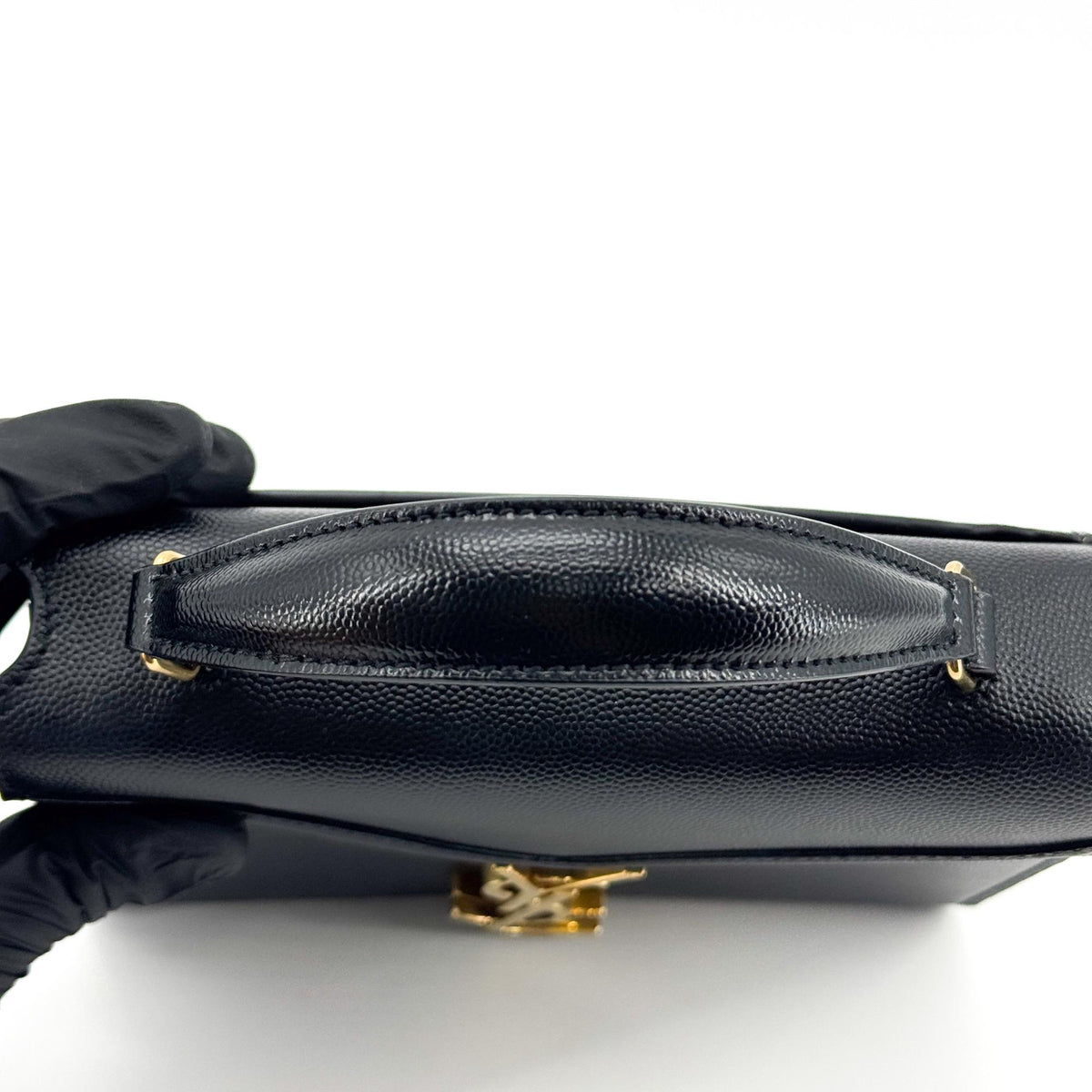 Saint Laurent Cassandra Leather Black Leather Shoulder Bag Bag (Pre-Owned)