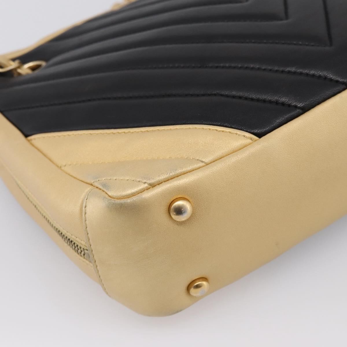Chanel Camera Chevron Lambskin Beige Leather Shoulder Bag Bag (Pre-Owned)