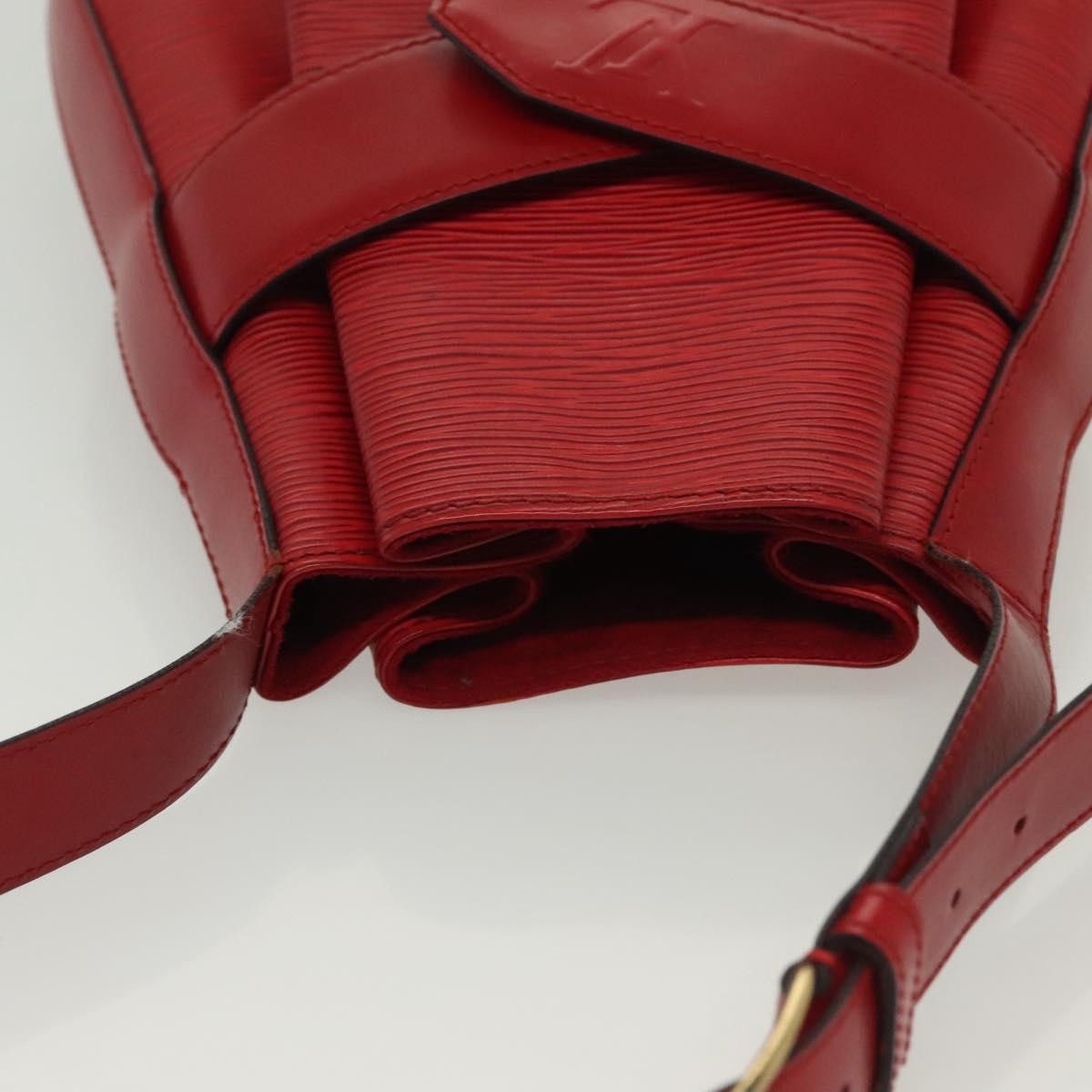 Louis Vuitton Vintage Sac D'epaule Epi Leather Red Leather Handbag (Pre-Owned)