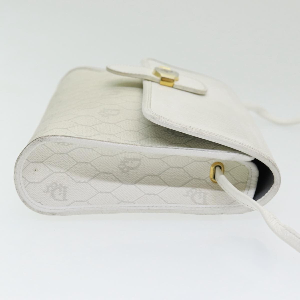 Christian Dior Vintage Honeycomb Canvas White Canvas Shoulder Bag Bag (Pre-Owned)