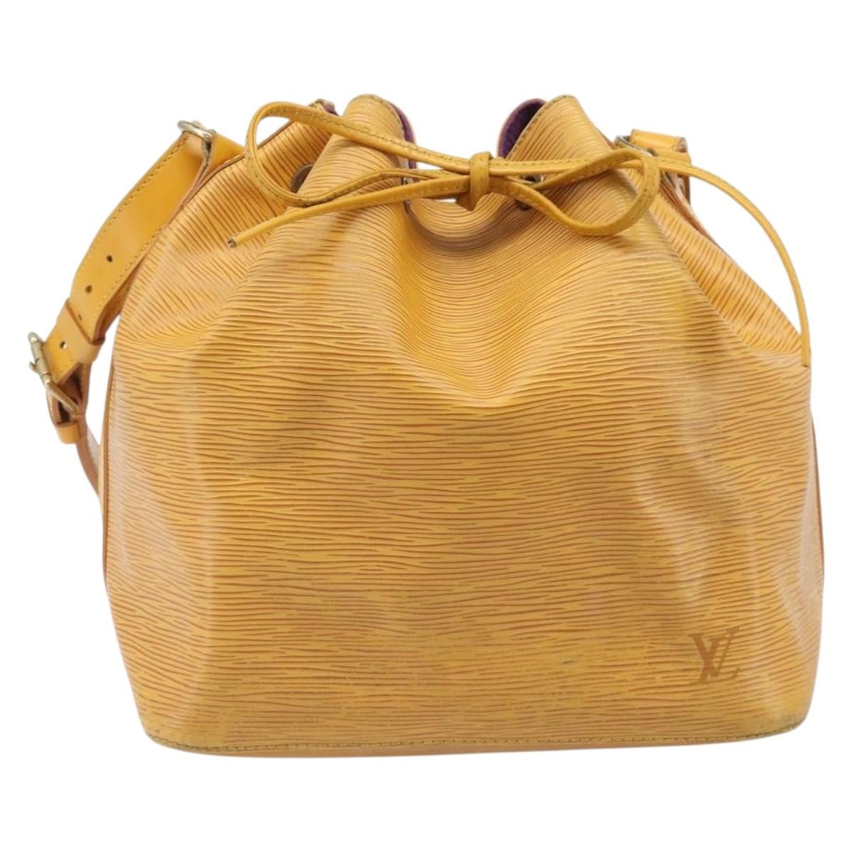 Louis Vuitton Petit Noe Epi Leather Yellow Leather Shoulder Bag Bag (Pre-Owned)