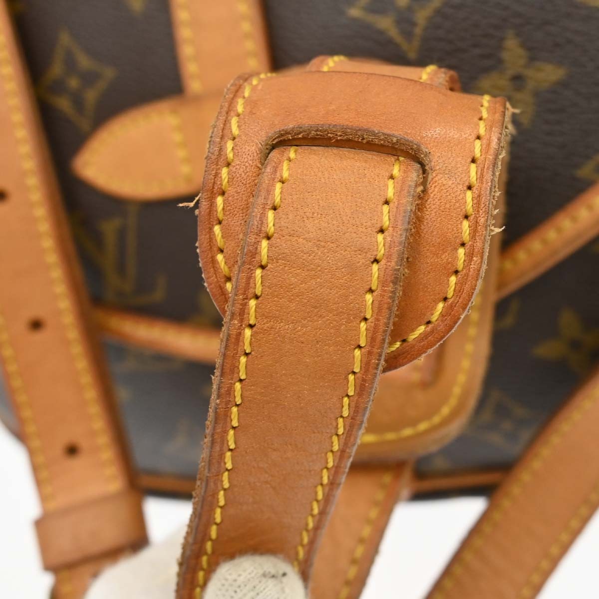 Louis Vuitton Saumur Monogram Canvas Brown Canvas Handbag (Pre-Owned)