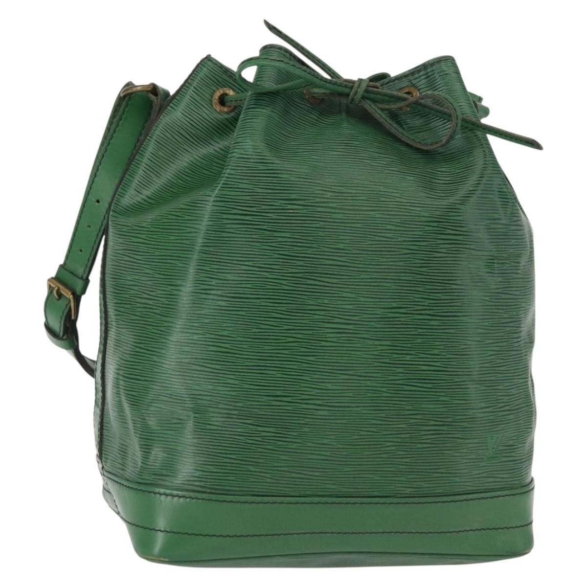 Louis Vuitton Noe Epi Leather Green Leather Shoulder Bag Bag (Pre-Owned)