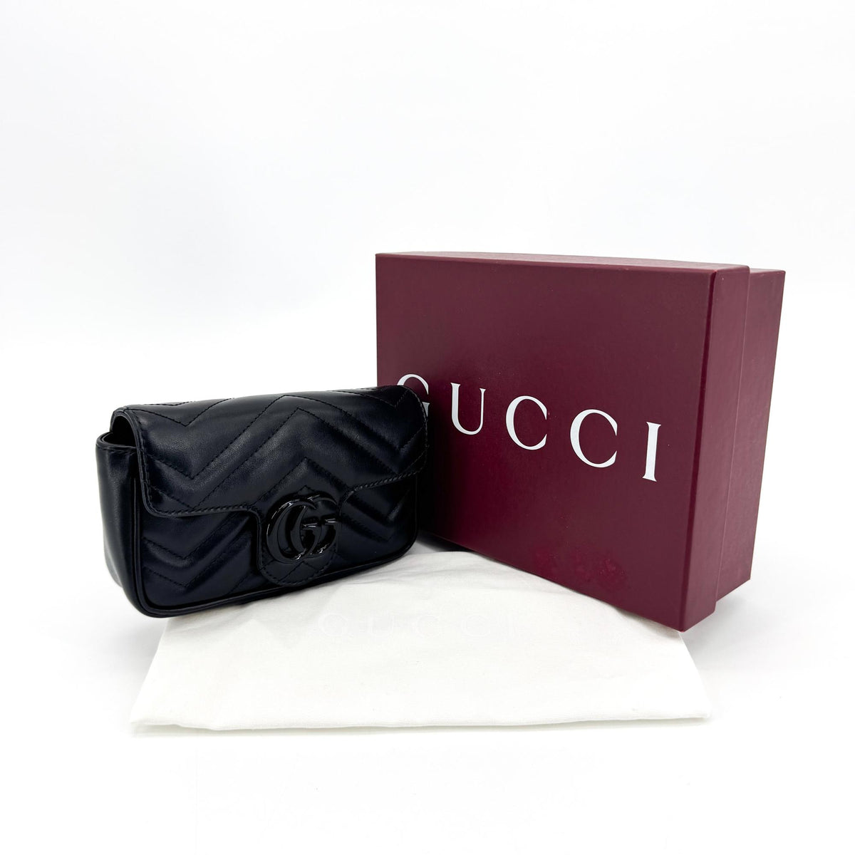 Gucci Gg Marmont Flap Matelasse Leather Black Leather Handbag (Pre-Owned)