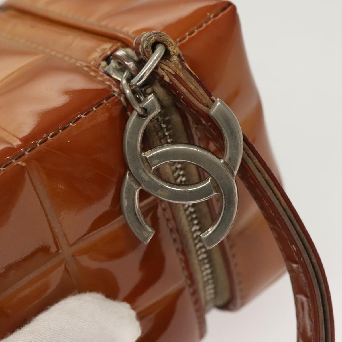 Chanel Rubiks Cube Wristlet Quilted Patent Brown Patent_Leather Bag (Pre-Owned)