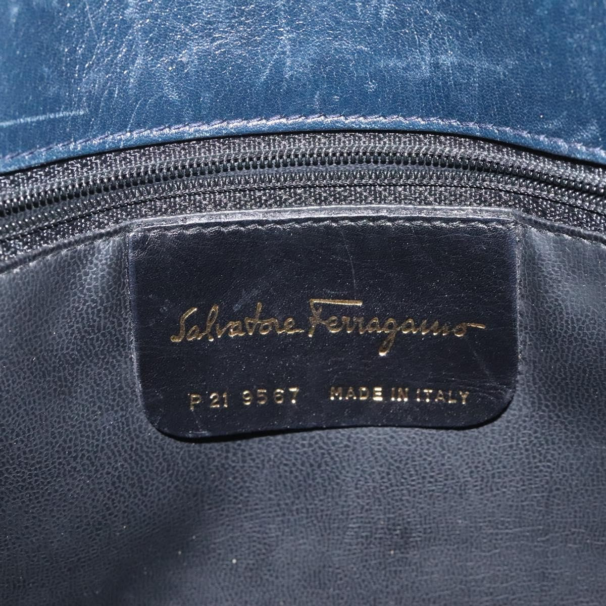 Salvatore Ferragamo Vintage Chain Leather Navy Leather Handbag (Pre-Owned)