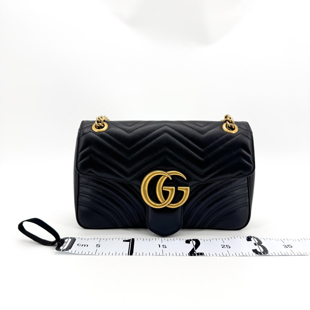 Gucci Gg Marmont Flap Matelasse Leather Black Leather Handbag (Pre-Owned)