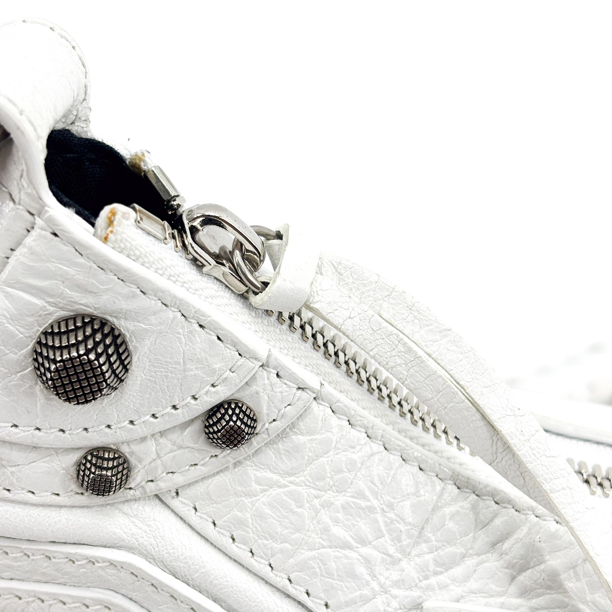 Balenciaga Le Cagole Giant Spikes Leather White Leather Shoulder Bag Bag (Pre-Owned)