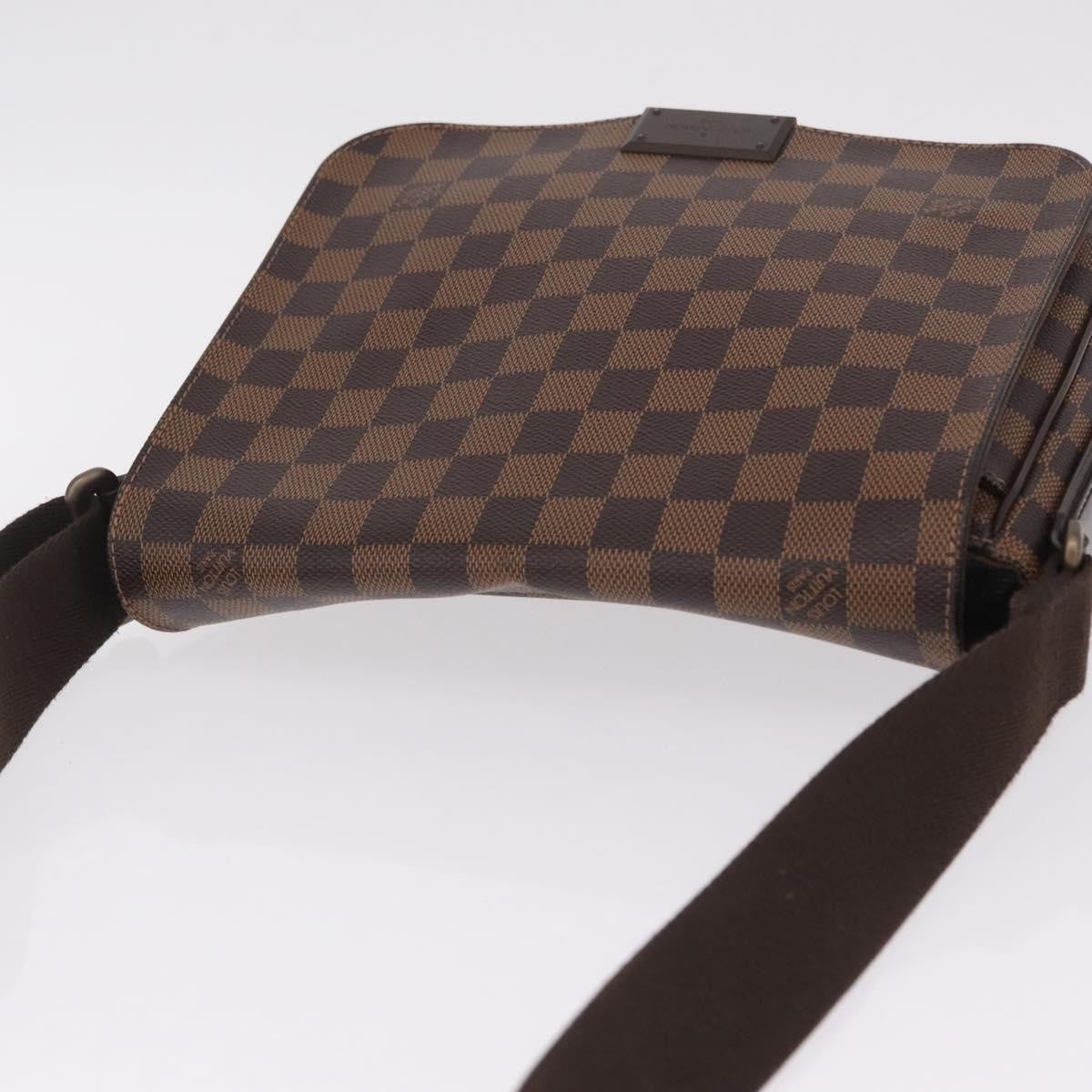 Louis Vuitton District Messenger Damier Brown Canvas Handbag (Pre-Owned)