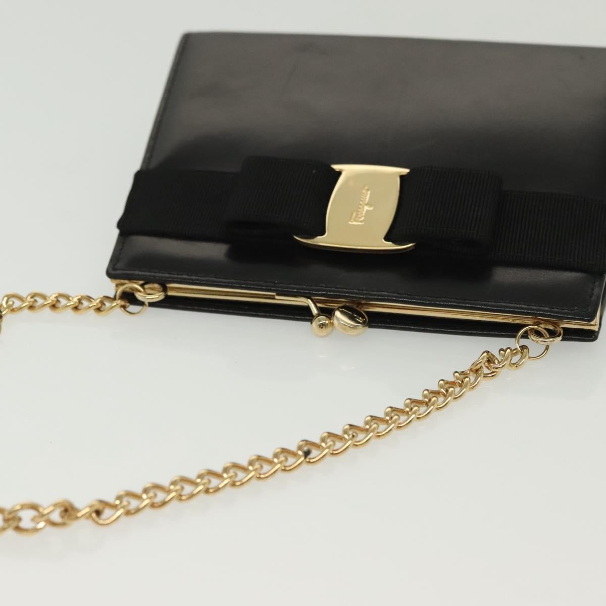 Salvatore Ferragamo Vala Leather Black Leather Shoulder Bag Bag (Pre-Owned)