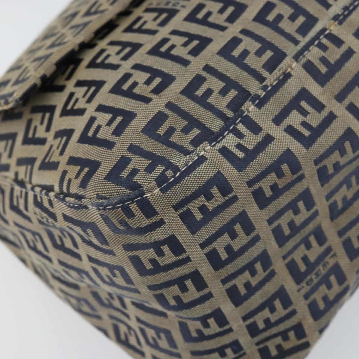 Fendi Mamma Baguette Zucca Jacquard Velvet Navy Canvas Shoulder Bag Bag (Pre-Owned)