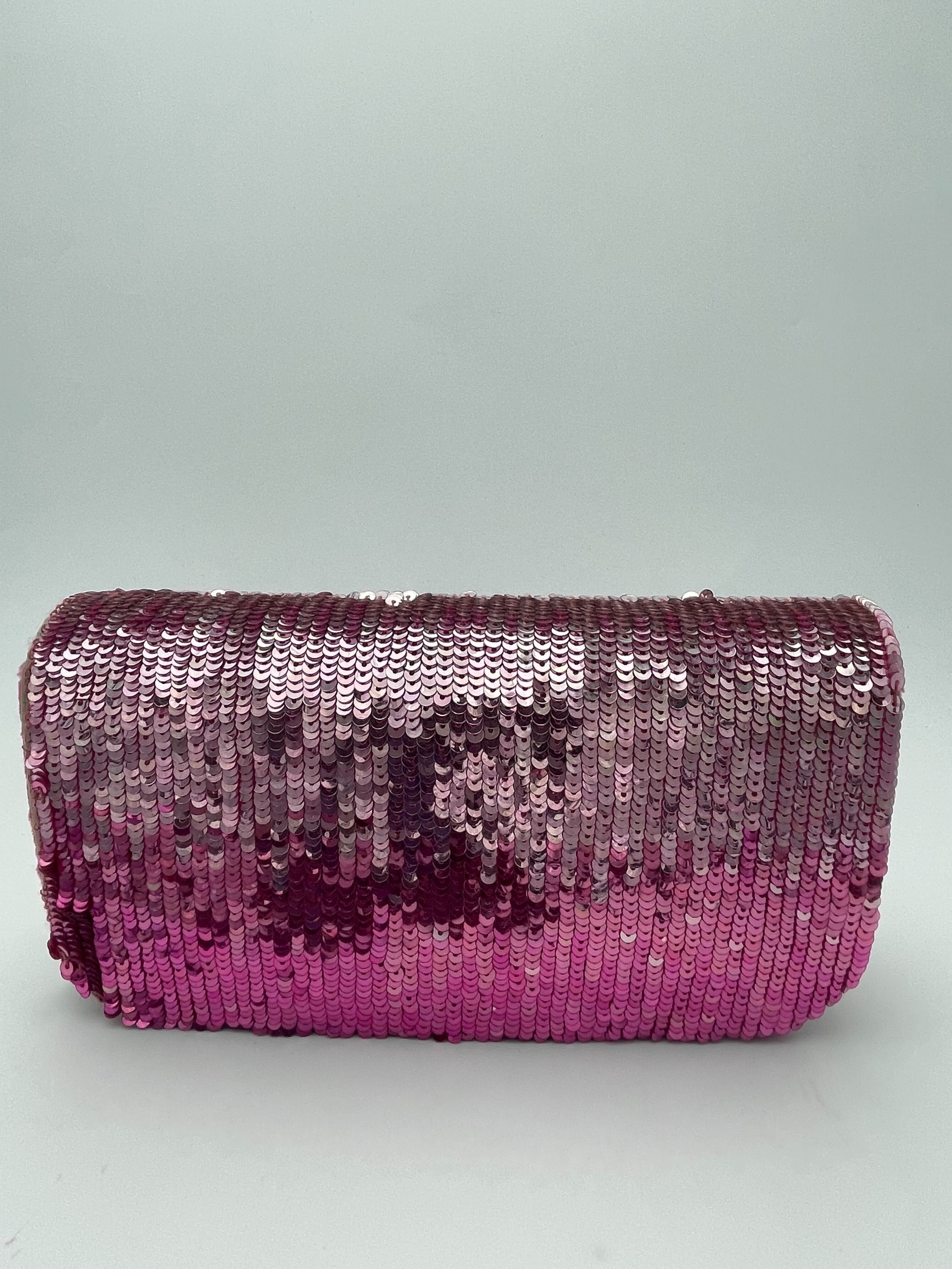 Valentino Garavani Vlogo Loco Flap Shoulder Embellished Embroidered Leather Pink Satin Clutche & Pouche Bag (Pre-Owned)