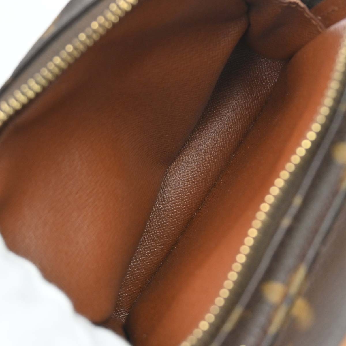 Louis Vuitton Amazone Monogram Canvas Brown Canvas Shoulder Bag Bag (Pre-Owned)