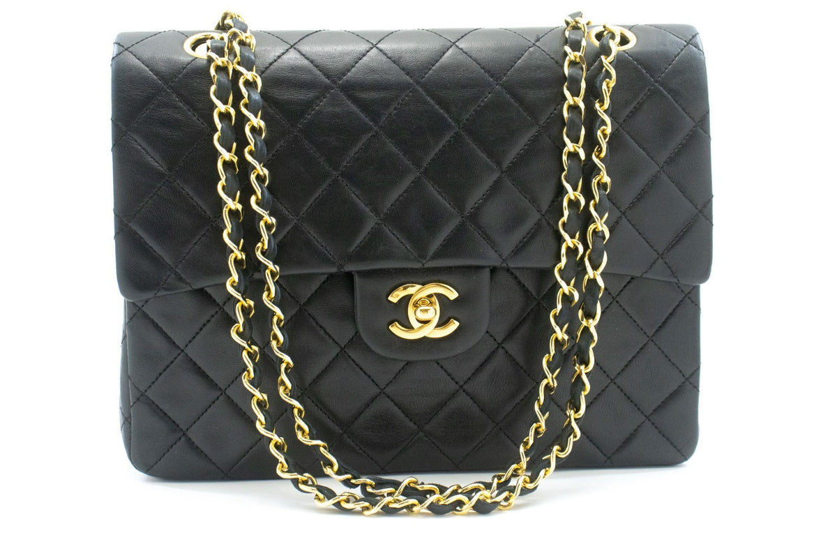 Chanel Timeless - Classic Double Flap Leather Black Leather Handbag (Pre-Owned)