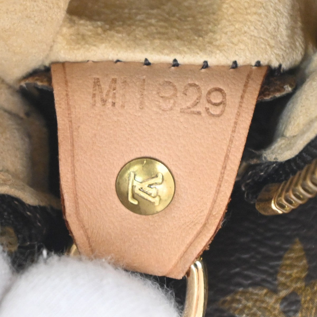 Louis Vuitton Looping Monogram Canvas Brown Canvas Handbag (Pre-Owned)