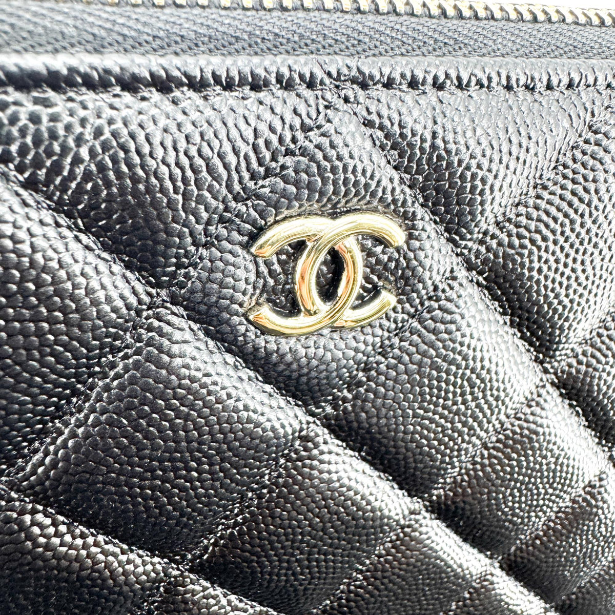 Chanel O Case Clutch Quilted Caviar Black Leather Clutche & Pouche Bag (Pre-Owned)