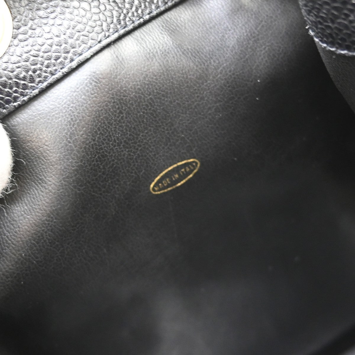 Chanel Vintage Cc Drawstring Chain Leather Black Leather Shoulder Bag Bag (Pre-Owned)